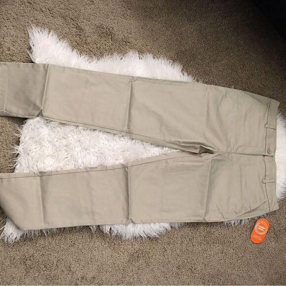 NWT! Flat front khaki skinny pants - Picture 3 of 5